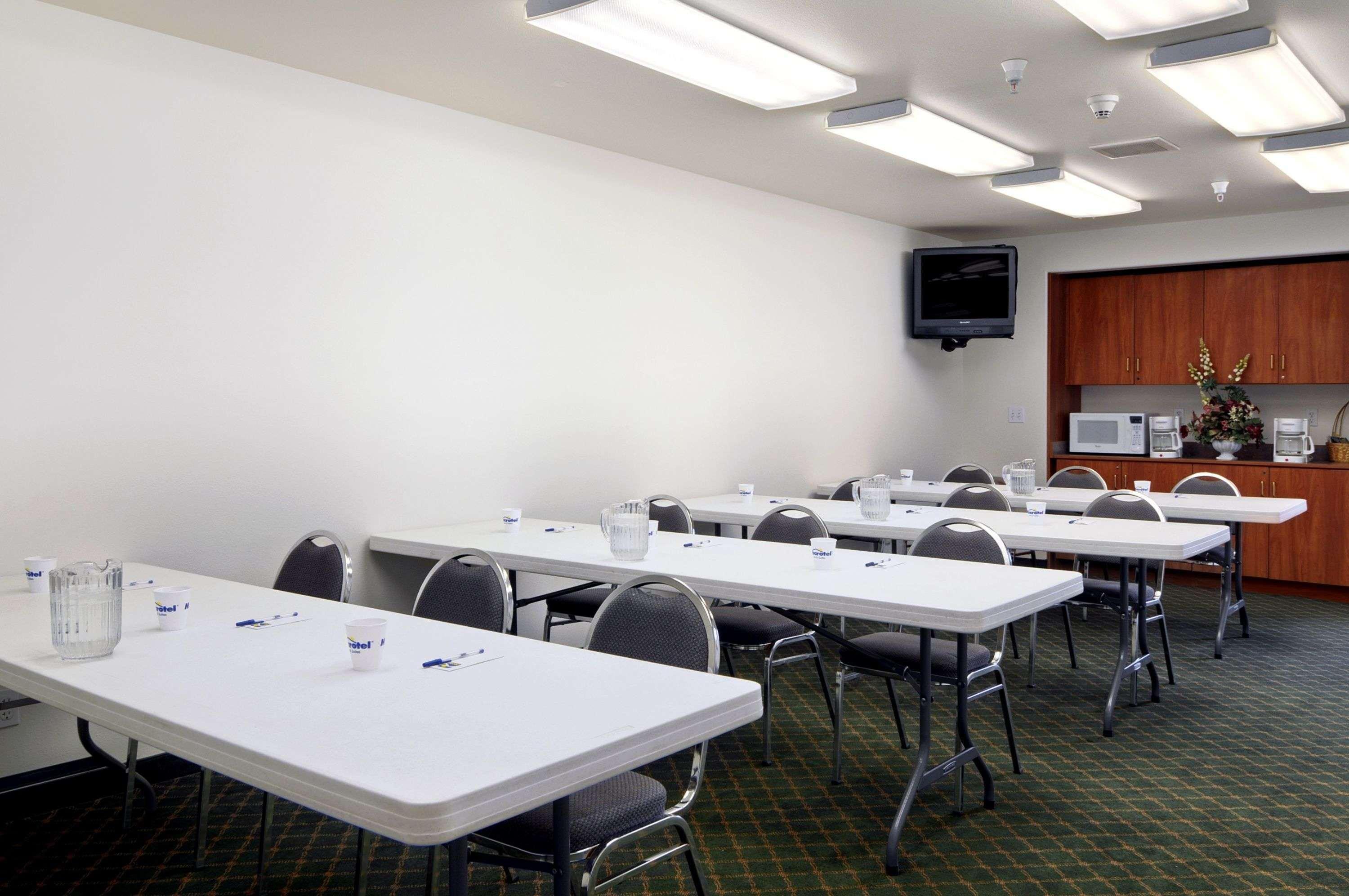 Eagle River Microtel Anchorage Exterior photo